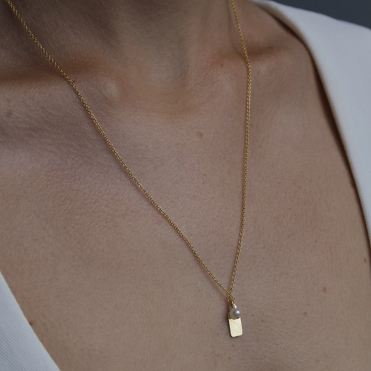 Evie Necklace